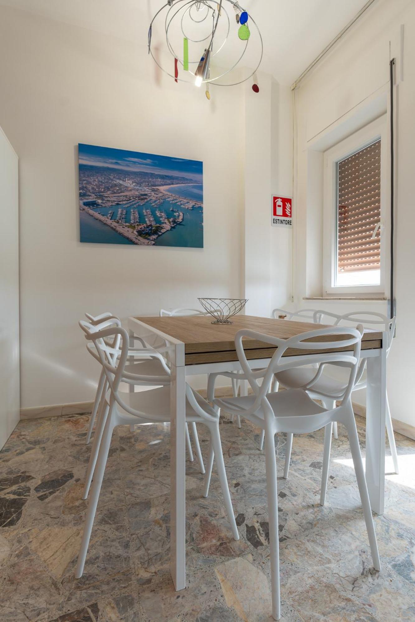 "Casa Incantevole" Fronte Mare Pescara - Appartamento Via Buozzi Kültér fotó